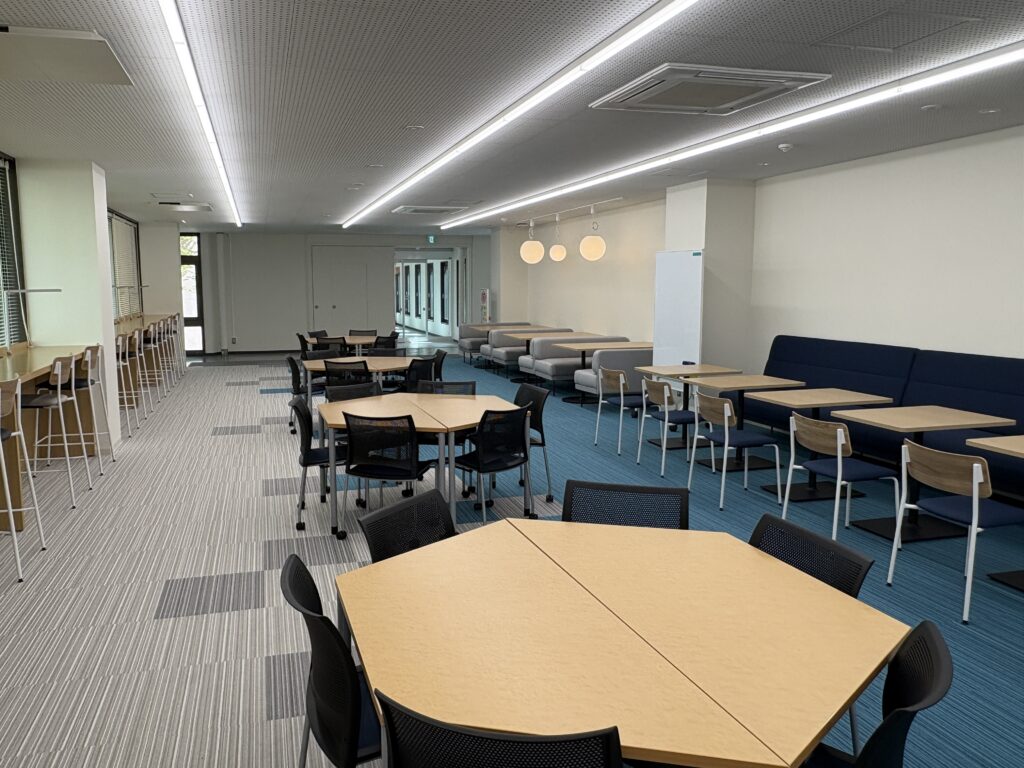 長岡技術科学大学の附属図書館がリニューアルしました